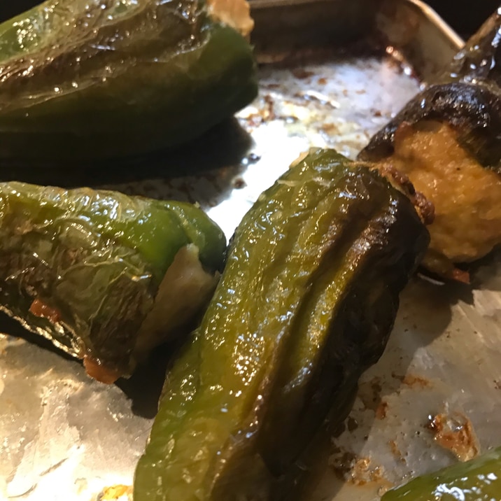 魚焼きグリルで丸ごとピーマンの肉詰め レシピ 作り方 By 料理人のたまご 豆しば 楽天レシピ 魚焼きグリルで丸ごとピーマンの肉詰め レシピ 作り方 By 料理人のたまご 豆しば 楽天レシピ